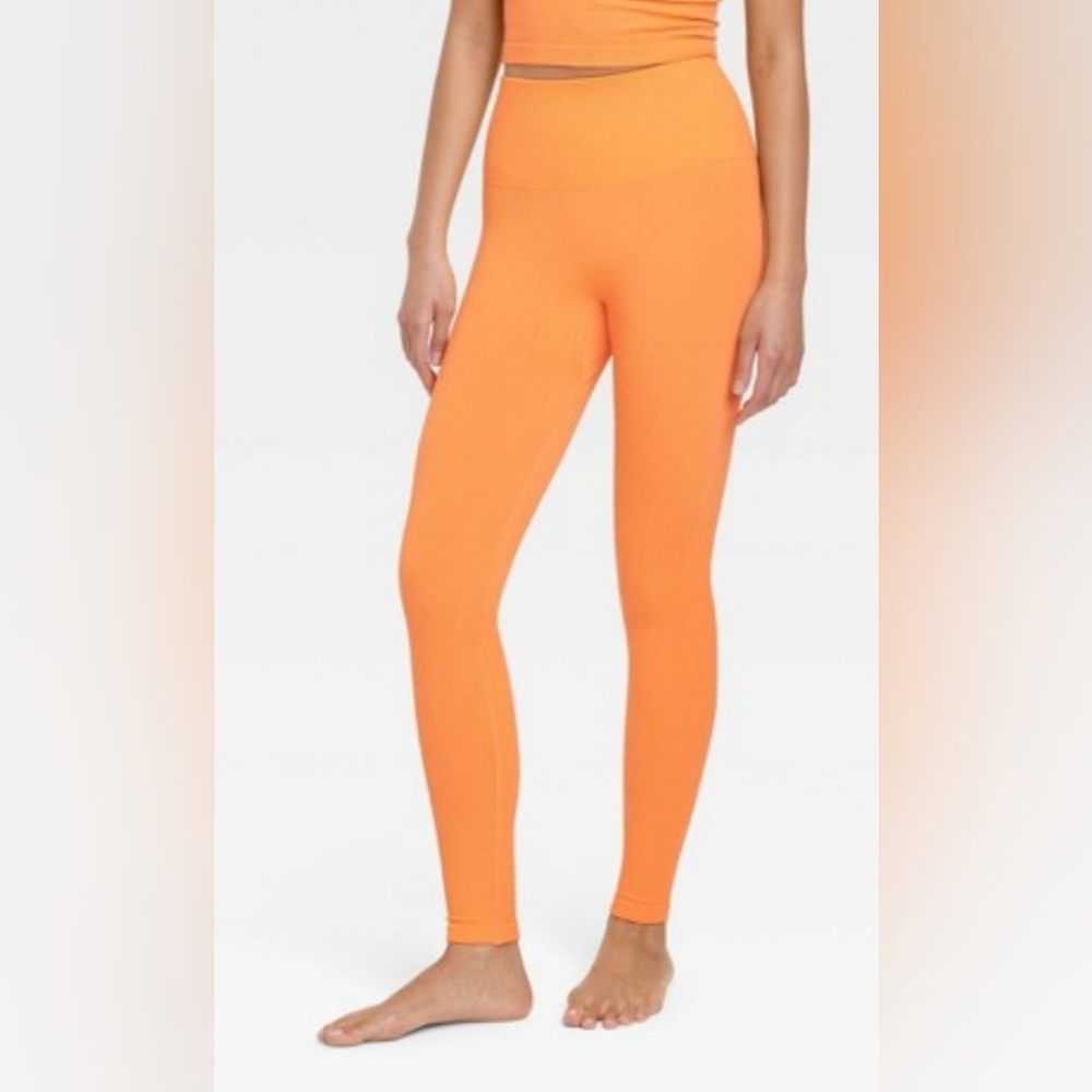 Nwt all in motion ribbed seamless leggings xs